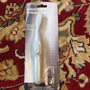 Silver Compact Trimmer for Women